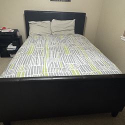 Queen Bed With Mattress and Box spring