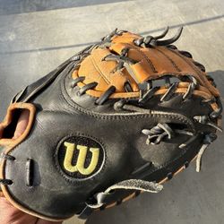 Wilson A2000 Catchers Glove 