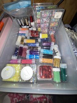 Nail Supplies 