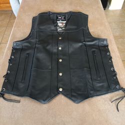Men's XL Black Leather Biker Vest