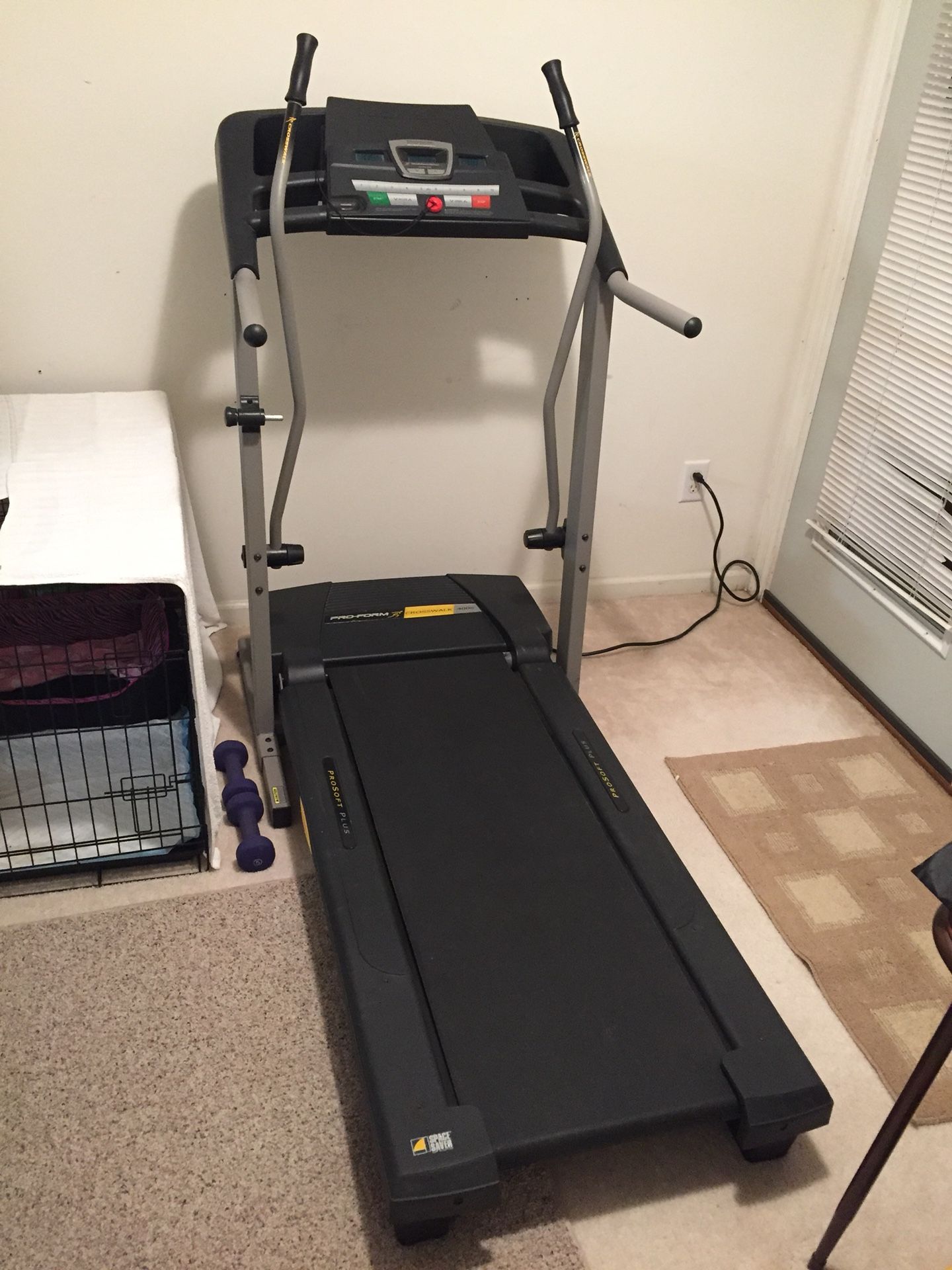 ProForm 400e Treadmill w/ upper body resistance arms