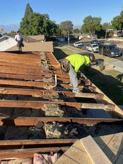 Roofing free esti!☎️🌧️☎️
