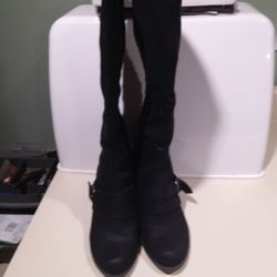 Black Suede Boots $25.00