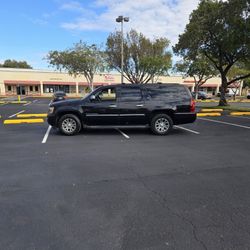 Chevrolet Suburban  4x4 