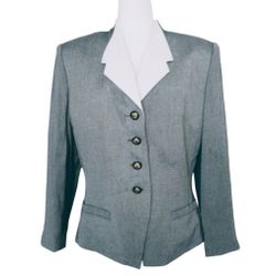 Le Suite Gray Women's Suit.