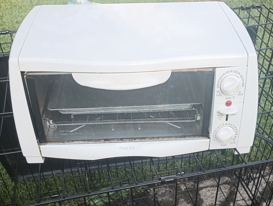 Toaster Oven / Air Fryer