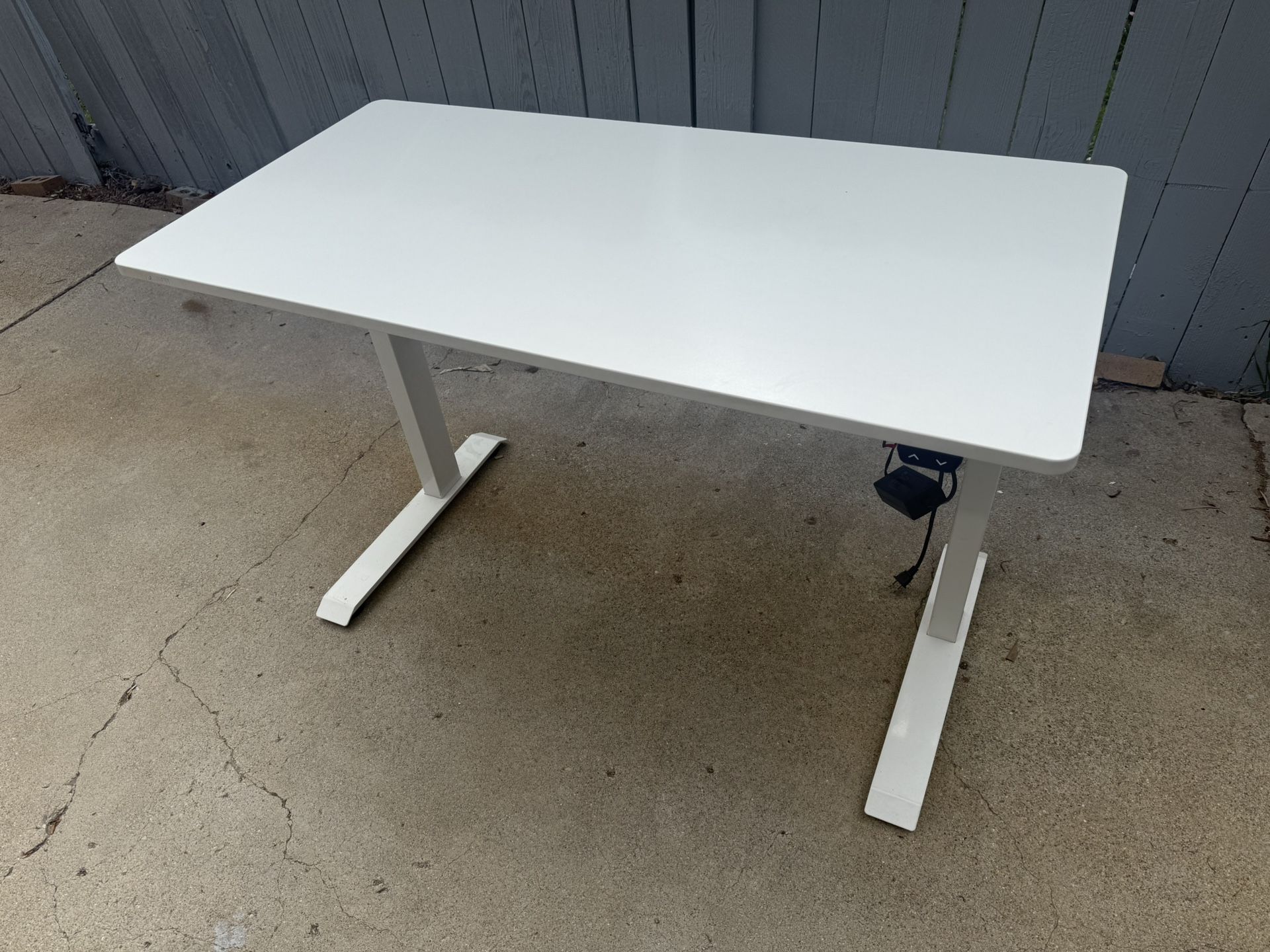 Motorized Standing Desk