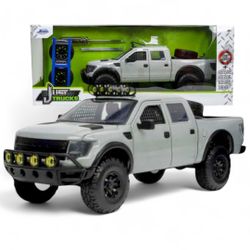 Jada Just Trucks 2011 Ford F-150 SVT Raptor Die-Cast Truck 1:24 Scale
