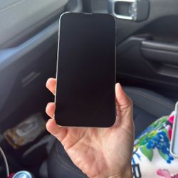 LIKE NEW UNLOCKED IPHONE 13 PRO MAX With Cover 