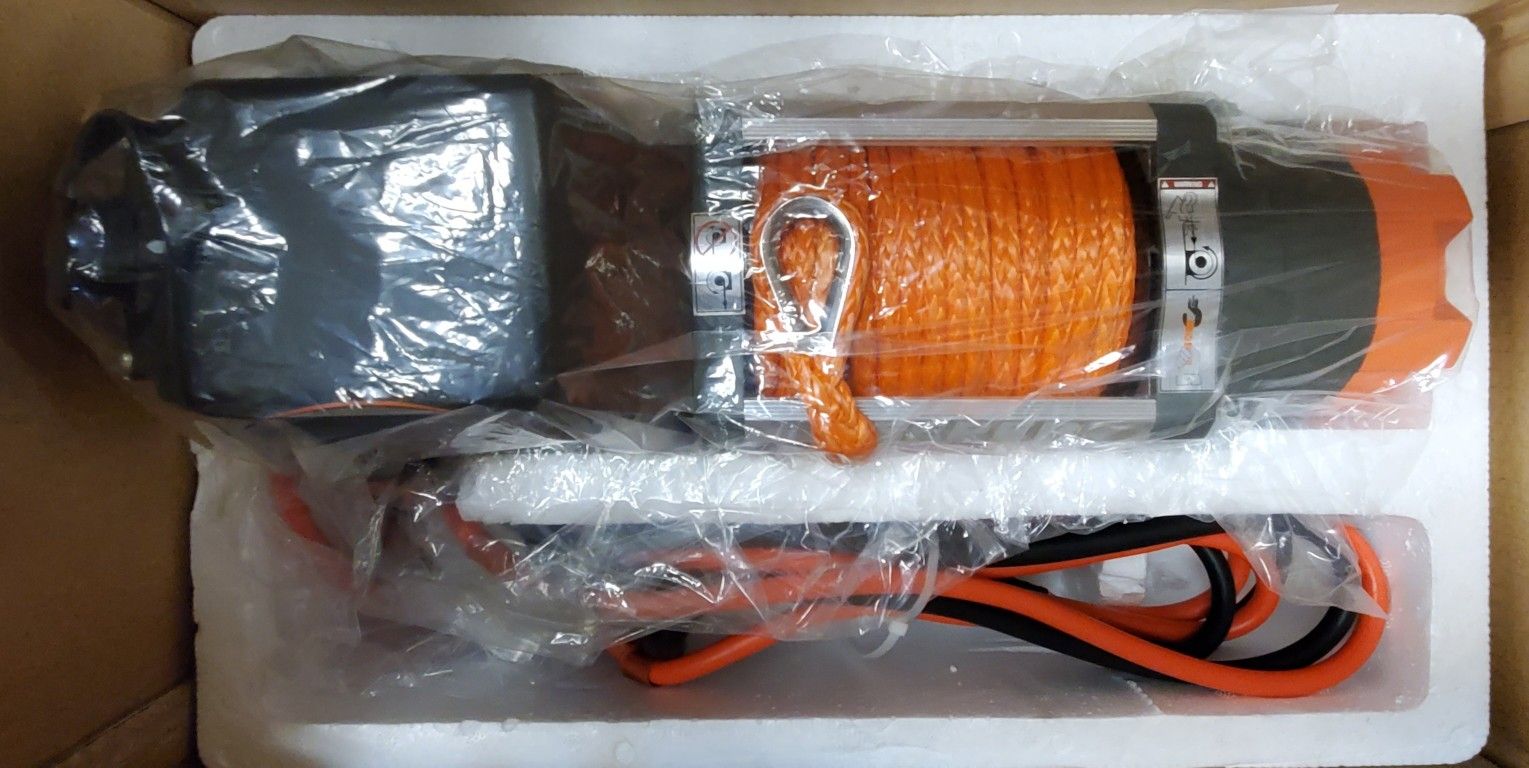 Winch 6000 lbs.