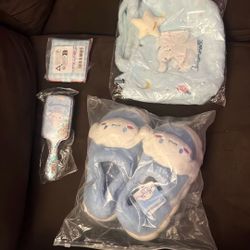 Cinnamoroll  Slippers ,Bag, Brush And Wallet 
