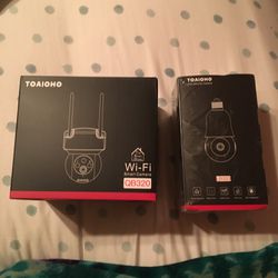 2 Brand New Security Cameras. Never Opened 