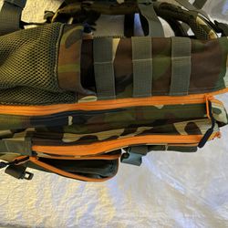 35L Wolfpack Bag, Very Good Quality! Originally $130, Asking $70. Never Used
