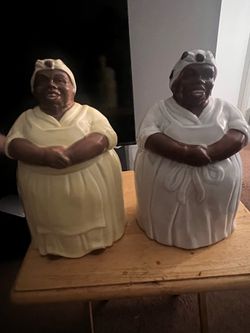 Vintage White Ceramic Lady Vase Figurine Set