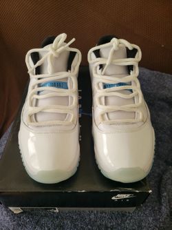 Jordan 11 low Legend Blue size 10.5 (NO TRADES PRICE IS FIRM)