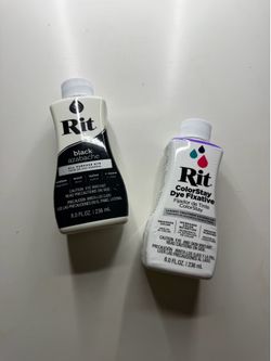 Rit black clothes dye and color stay
