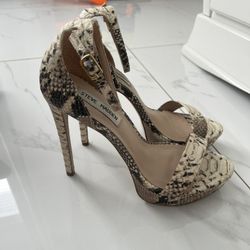 Steve Madden Heels 