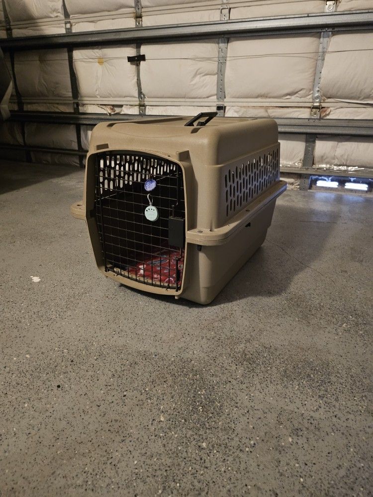 Free Animal Carrier