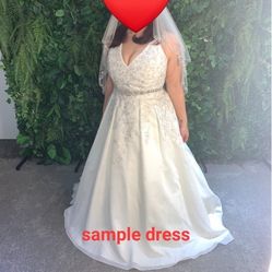 Ivory White Wedding Dress Size 18 Never Worn Never Altered
