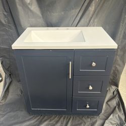 30” Bathroom vanity - Navy blue with white top
