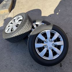 Toyota Corolla wheels and Tires BF Goodrich 205/60/R16