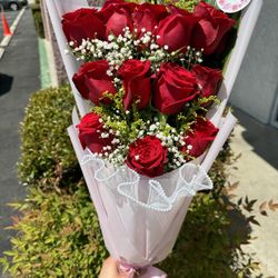 Mother’s Day Flower Arrangements
