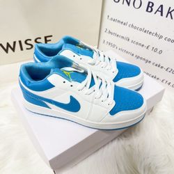hit product 💰 44 • Main promotion 🔥 AJ1 Low Help Small Blue and White Cost Effective Recommended Size 36~44