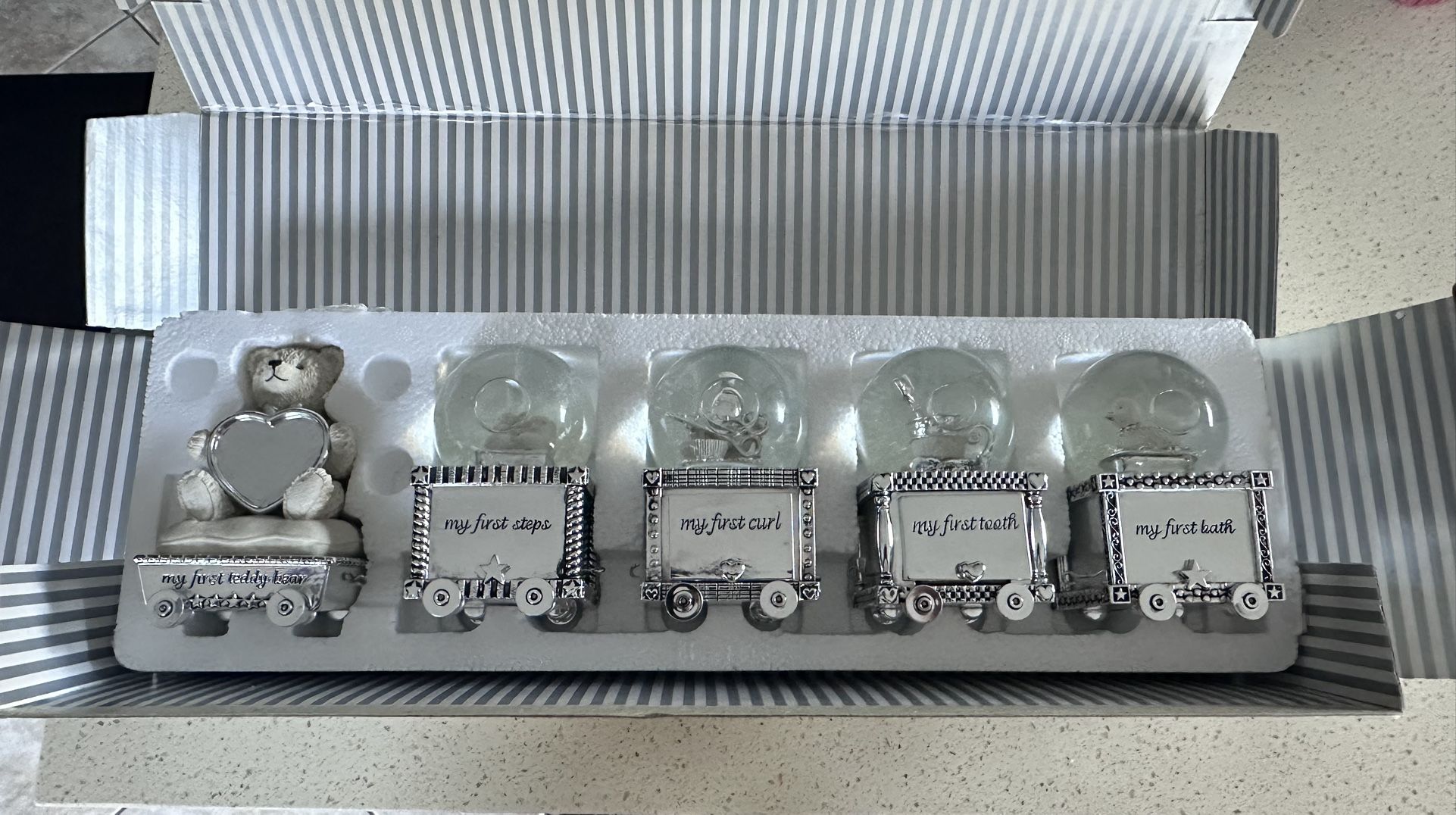 Things Remembered Teddy Bear Snow Globe Train
