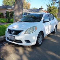 2013 Nissan Versa SV 172k Mi A/T Clean Title 