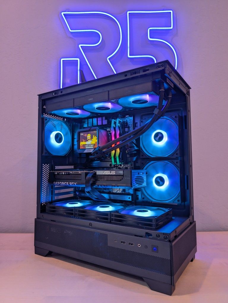 RTX 5070 // Ryzen 7 7800x3D // 32GB DDR5 // 1TB Gen4 NVMe // WiFi