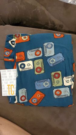 LuLaRoe bnwt cassette tape leggings TC size