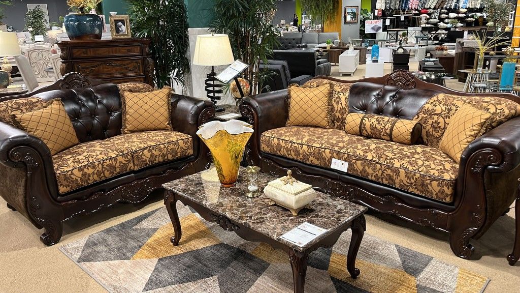 Quirino Sofa
Furniture of AmericaFinancing and Delivery Options Available