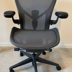 (Brand new 2025 Model) Herman Miller Aeron Remastered Size C Posture SL fit