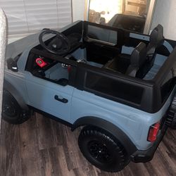 Power Wheel (electric Jeep)