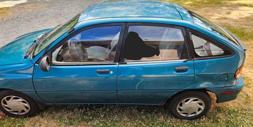 1995 Ford Aspire