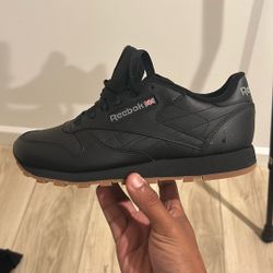 Reebok shoes 