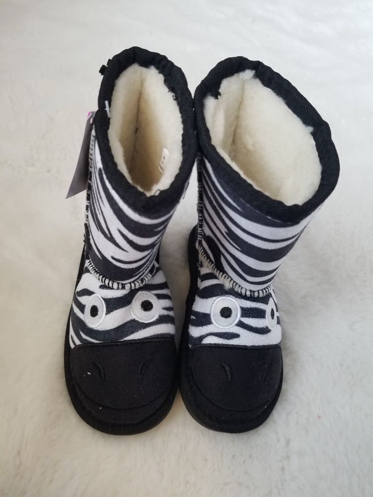 New Toddler Girls Zebra Slip On Shoes Boots 7 8