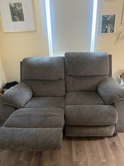 Reclining couch