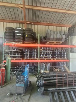 TRAILER PARTS NEW TIRES,AXLE,FENDERS,LIGHTS,TOOL,SCISSOR HOIST, PISTON HYDRAULIC, BOX,BRAKES,AND MORE FOR