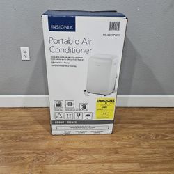 portable air conditioner  for 300 square feet 3 in 1  insignia white