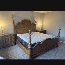 Free Thomasville King Bedroom Set***pending Pick Up***