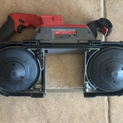 Milwaukee M18 Fuel brushless cordless  Deep Cut BandSaw