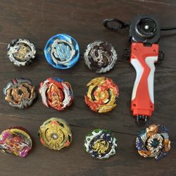 Turbo Beyblades Set