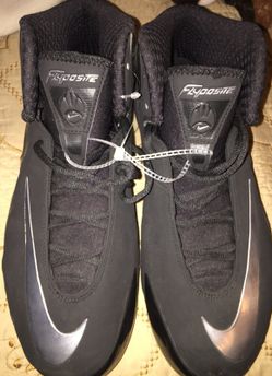 Nike Flyposite cleats Size 11