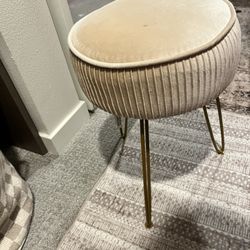 Small Stool 