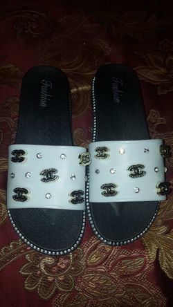 Size 9 only one left