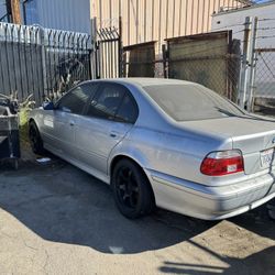 E39 530i Part Out