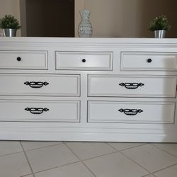 Drexel Dresser
