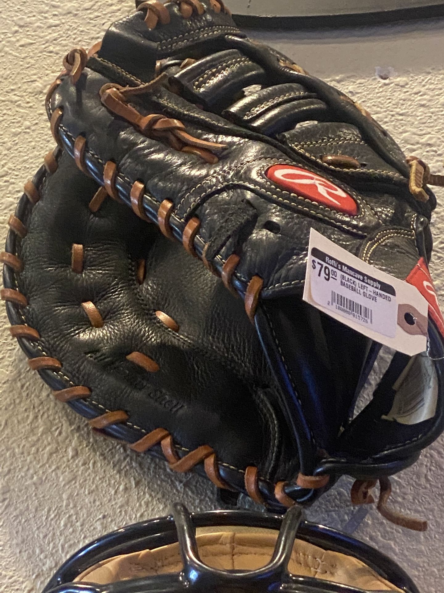 Rawlings Black Left-handed Baseball Glove