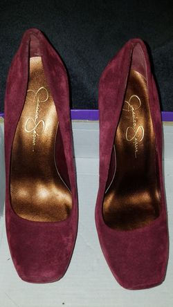 Jessica Simpson heels